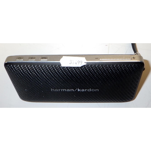 406 - A Harman/Kardon 8W mini bluetooth speaker together with another by Bose (2)