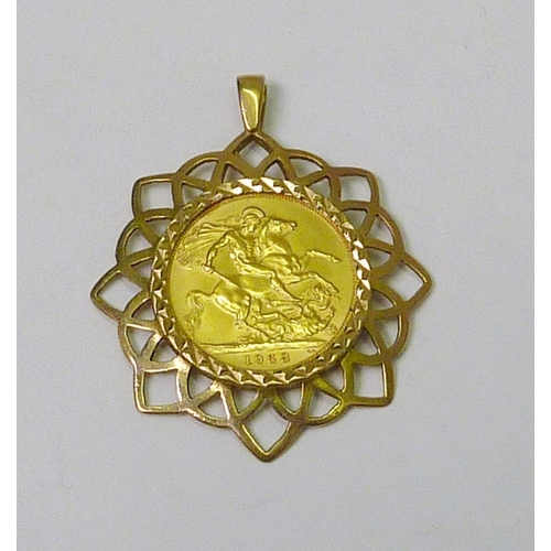 109 - An Elizabeth II 1968 full sovereign in a 9ct gold pendant mount.  12g gross