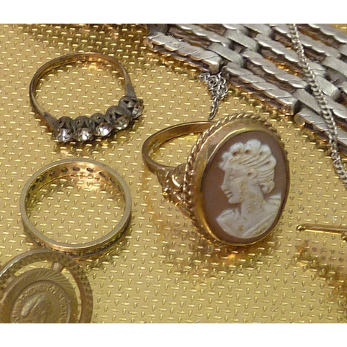 71 - A 9ct gold carved cameo ring, 7g gross; a yellow metal band ring a/f; three 9ct gold stone set penda... 