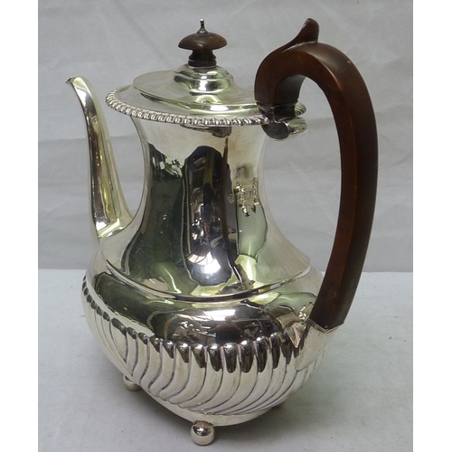 98 - A late Victorian silver four piece tea set comprising teapot, water jug, sugar bowl and milk jug, Ed... 