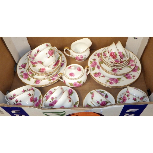 67 - A Foley floral part tea service