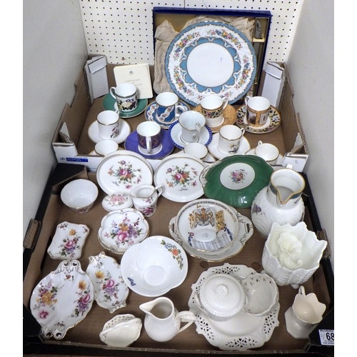 68 - A collection of various tea cups and saucers to inc Coalport, Worcester together with Royal Crown De... 