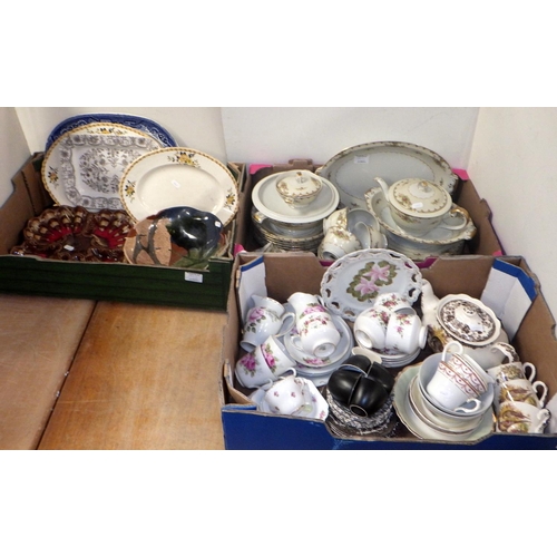 199 - A Japanese part dinner / tea service together with misc cups and saucers, plates etc (3)