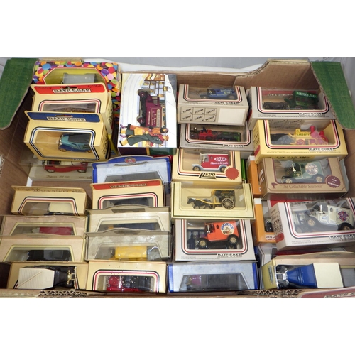 227 - A large qty of boxed toy vehicles to inc Days Gone, Corgi etc