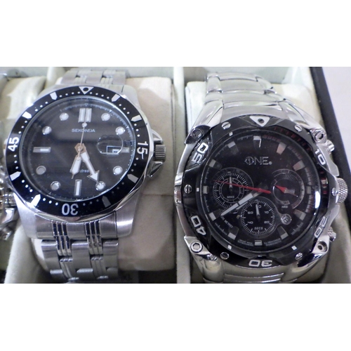 305 - Five quartz wristwatches incl a Police 10966M bracelet watch, 35mm across; an Accurist chronograph b... 