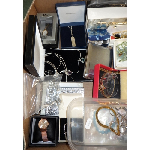 337 - A qty of costume jewellery etc incl silver and white metal pieces, (2).