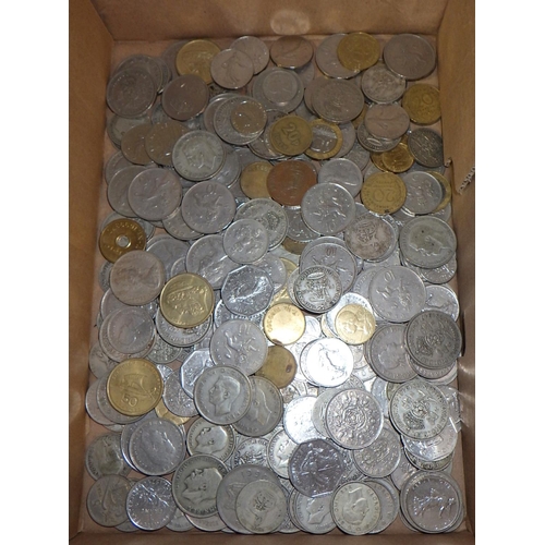 344 - A collection of coins incl British early 20th cent silver issues.