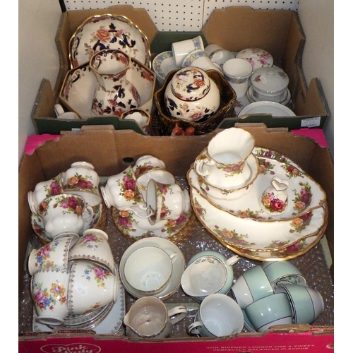 375 - A qty of Royal Albert Country Rose tea ware, Masons pottery etc (2)