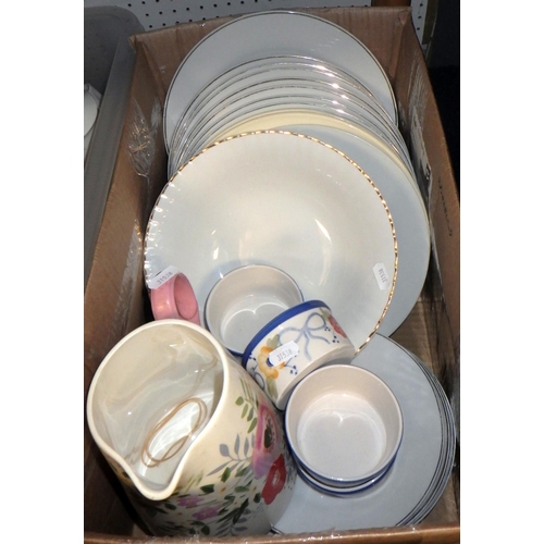 378 - Two boxes of ceramics to inc Oriental tea ware, plates etc (2)