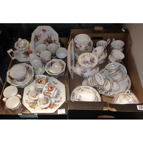 398 - A Royal Albert Lavender Rose tea service together with further tea ware & Johnson table ware (2)