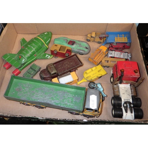 403 - A qty of die cast vehicles, some boxed (3)