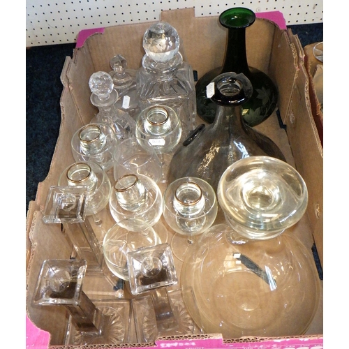 32 - A quantity of glassware including decanters and candlesticks (2)