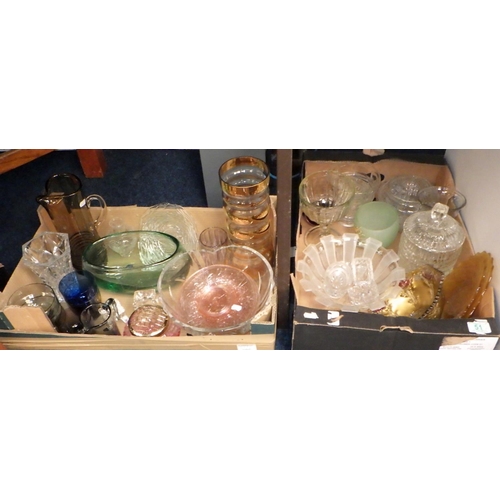 51 - Miscellaneous glassware (2)
