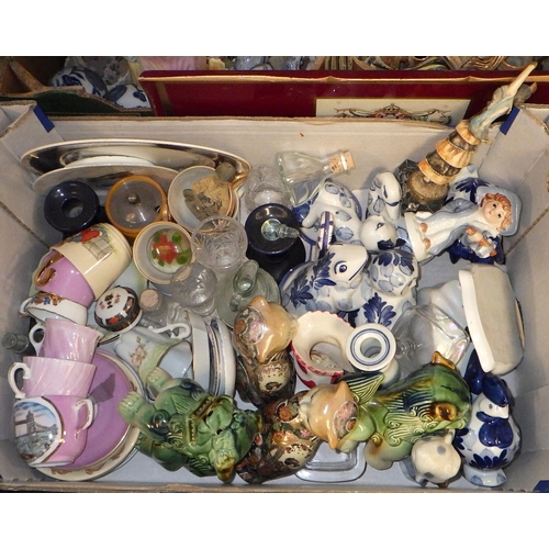 167 - A large qty of misc ceramics to include cabinet plates, Bells decanters, commemorative cups, a very ... 