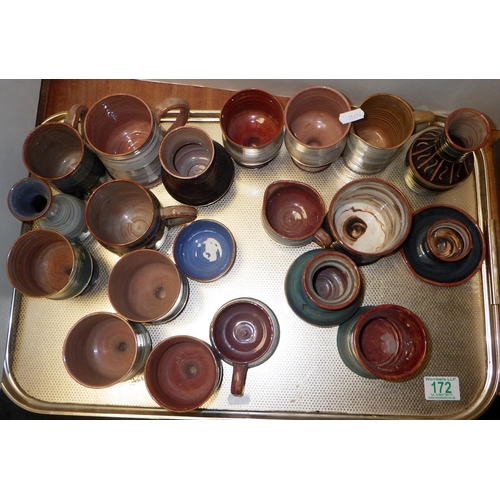 172 - A qty of mainly Wold studio pottery