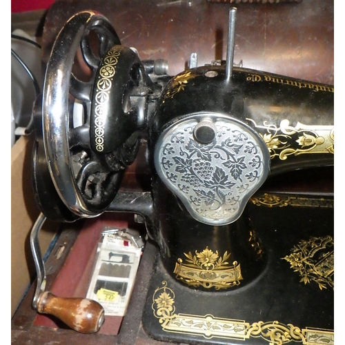 189 - A cased Singer sewing machine together with a further sewing machine, hand bags, shoes etc (qty)