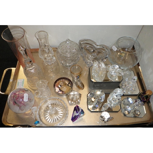 193 - A qty of misc glass ware to inc Swarovski, Waterford etc (2)