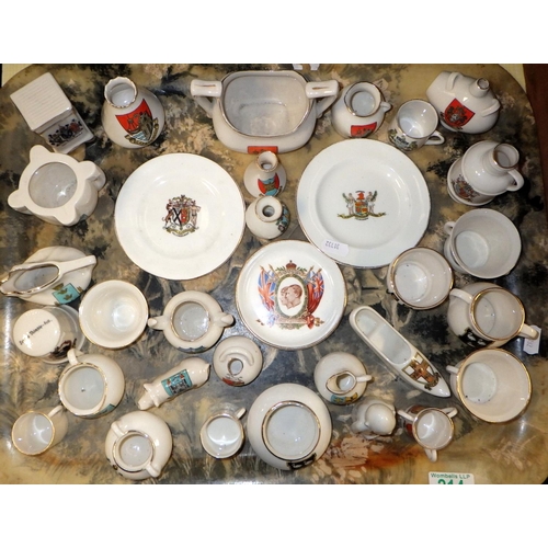 214 - A qty of approx 30pcs of crested china