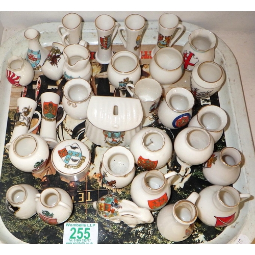 255 - A qty of approx 30pcs of crested china