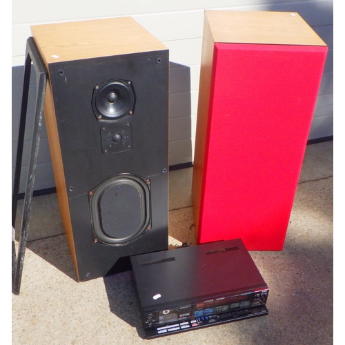 779 - Two large speakers together with an Aiwa F770 stereo cassette deck, all electricals af