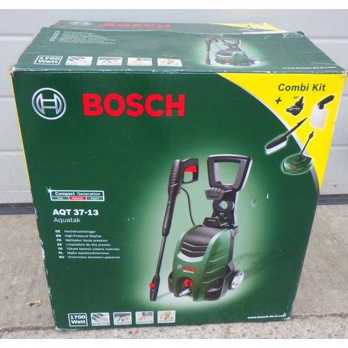 884 - A Bosch pressure washer