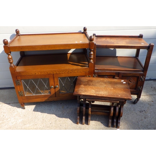 902 - An Old Charm oak trolley, another trolley and a nest of tables  (3)