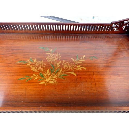 823 - An Edwardian rosewood drop leaf occasional table with chinoiserie decoration, 72cm long