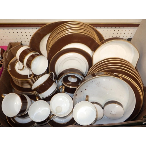 213 - A large qty of Narumi table ware together with further ceramics, some AF (3)