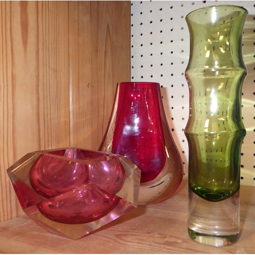 277 - A group of Art glass to inc an Orrefors blue glass vase, Millifori paperweight etc (7)