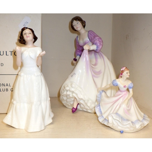 431 - Six Royal Doulton figures 9 - 20cm