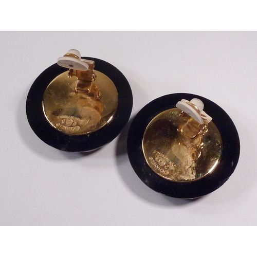 100 - A pair of Chanel clip-on earrings, 