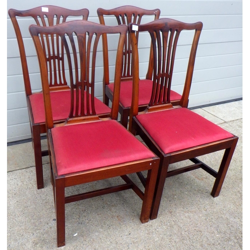 827 - A set of four Edwardian mahogany dining chairs with drop in seats, mark to back