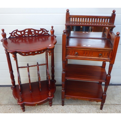 846 - A reproduction hardwood whatnot together with a magazine stand (2)