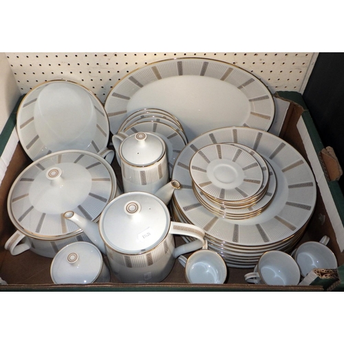 48 - A large qty of Noritake Humoresque table ware