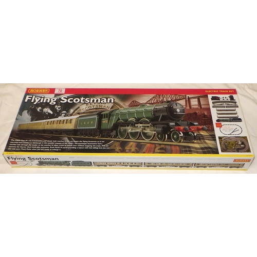 70 - A Hornby Flying Scotsman 00 gauge train set