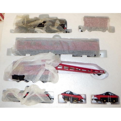 71 - A Hornby Permanent Way 00 gauge train set