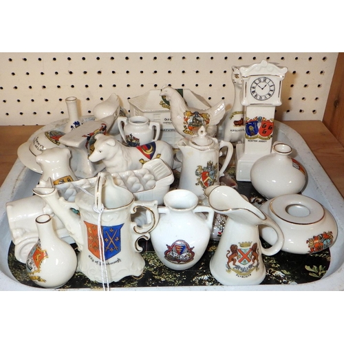 112 - A qty of approx 20pcs of crested china