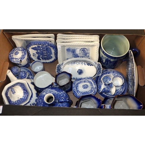 172 - A qty of various blue & white to inc Spode together with Royal Doulton Infinity table ware etc af (2... 