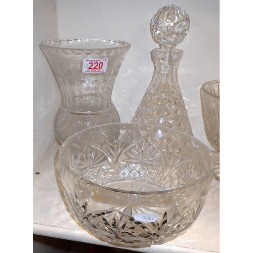 220 - An Edinburgh Crystal thistle etched vase together with further glass ware (6)