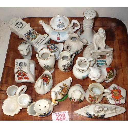 228 - A qty of approx 20pcs of crested china