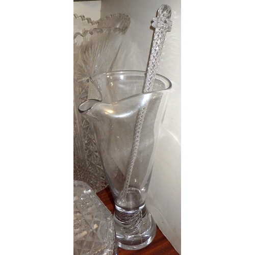 249 - A spiral glass cocktail jug, large glass af vase etc