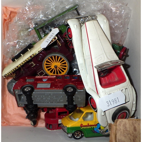40 - A qty of misc collectables to inc die cast cars, bell, books etc