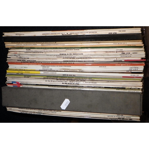 177 - A large qty of mainly classical Lps (6)