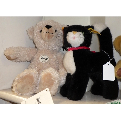282 - A Boxed Steiff bear together with a Steiff cat, Merrythought bear and a further bear (4)