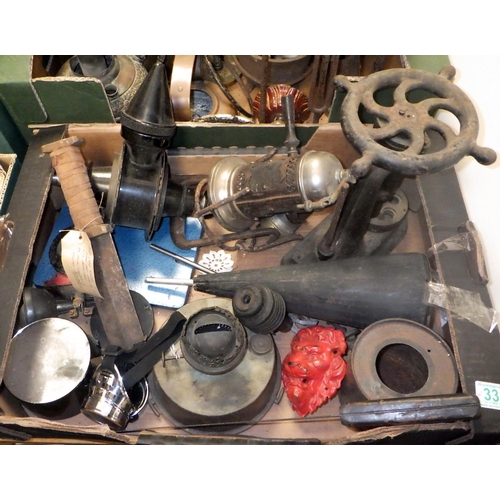 333 - A large qty of misc metal wares to inc, tea pots, foot warmers, trench art shells etc (4)