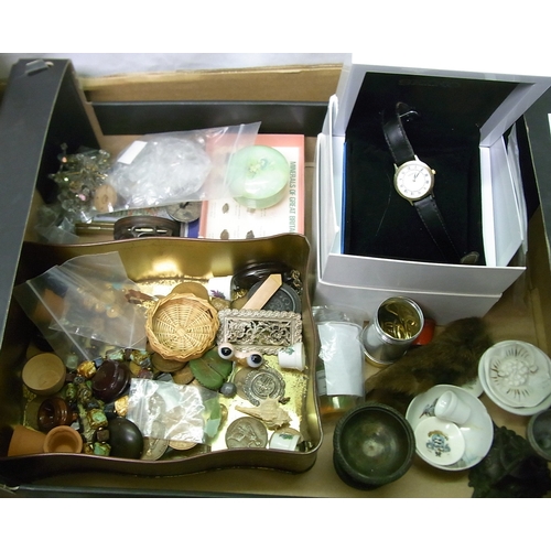 218 - A collectors' lot incl coins, and costume jewellery