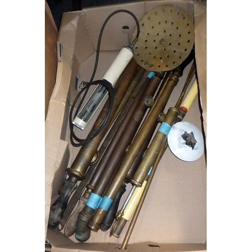 374 - A qty of misc metal wares, garden sprayers etc (2)