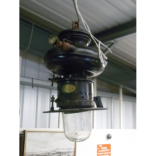 241 - A Petromax No834 Spezial Kerosene Pressure lantern.