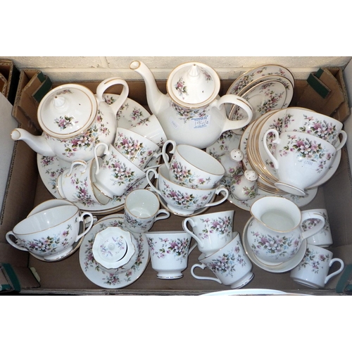 194 - Two boxes of misc tea ware to inc Royal Grafton Colclough etc (2)