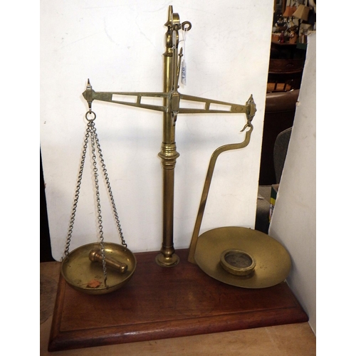 126 - A set of apothecary scales